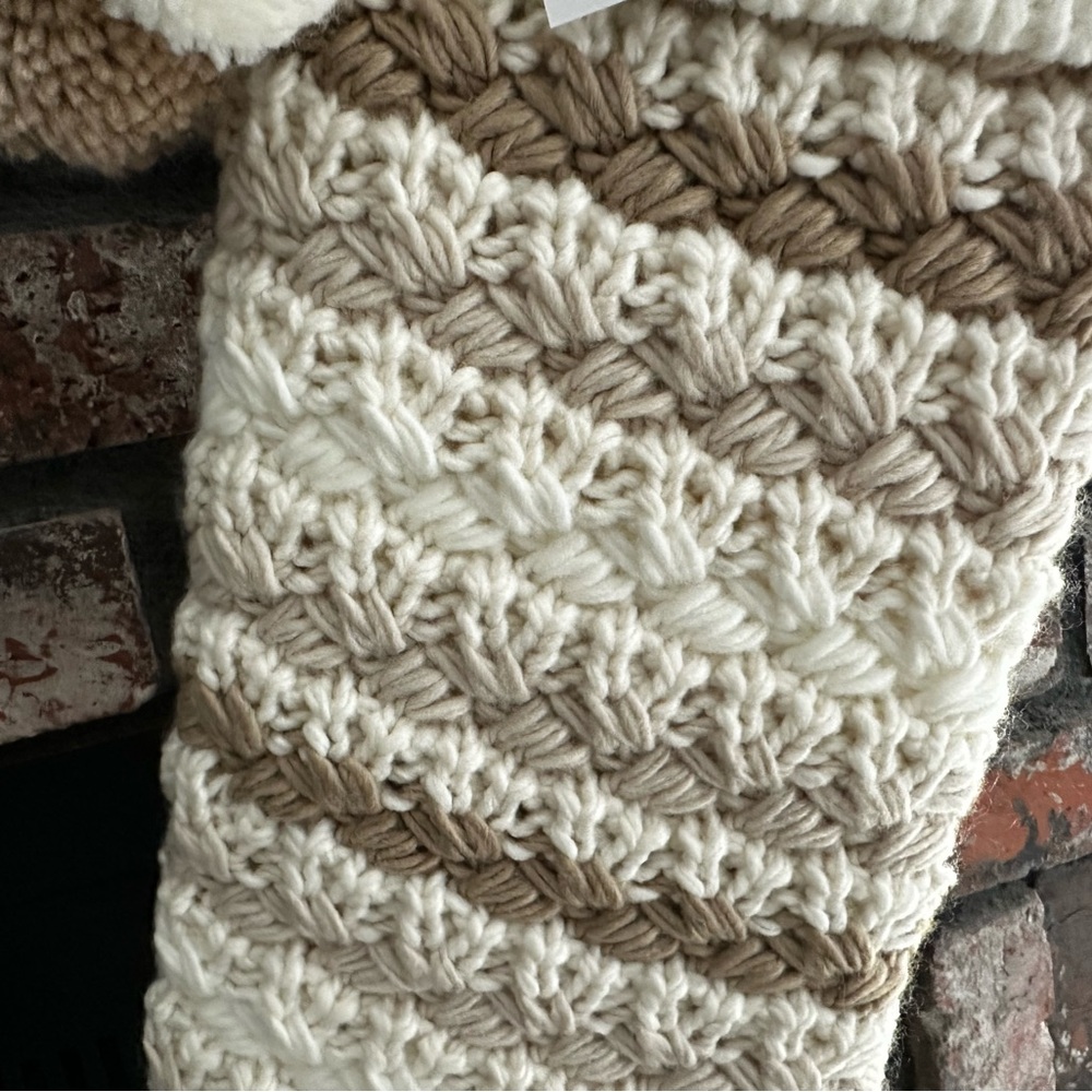 Knit Christmas stocking - Picture 2 of 2